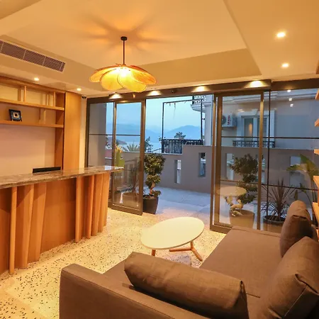 Bliss Loft 아파트호텔 페티예