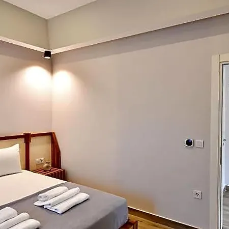 Aparthotel Bliss Loft 4*